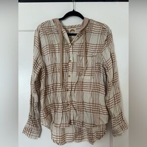 Women’s hooded Plaid Shirt